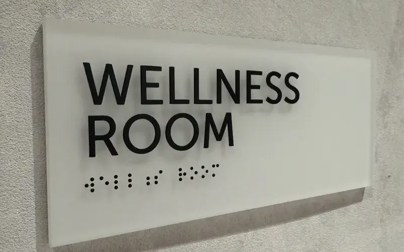 High-contrast accessible wayfinding signage