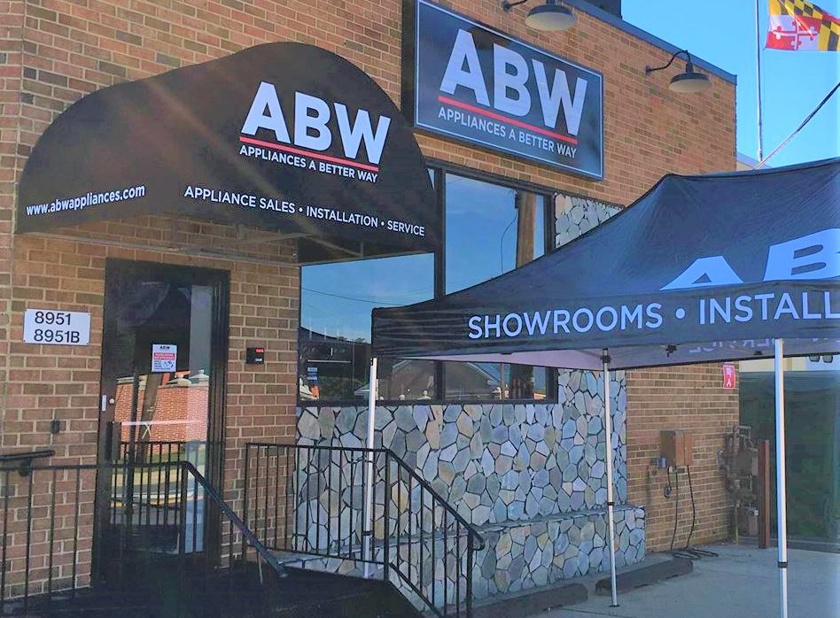 Branded canopy and storefront display
