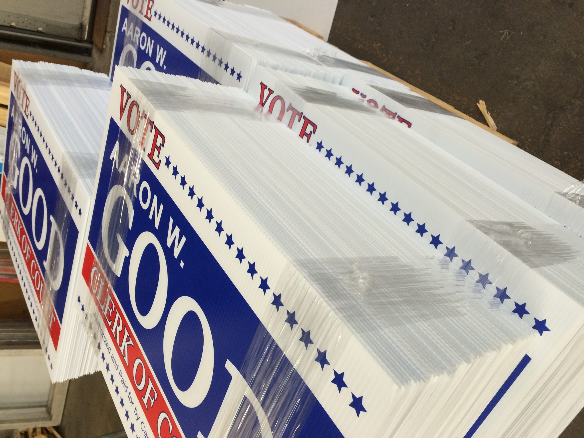 Political Signs â€” clear design for quick recognition