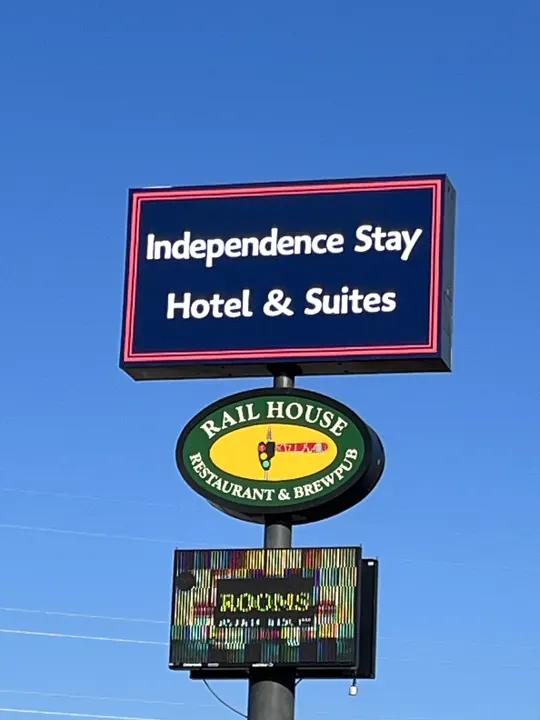 Independence Stay — pylon sign project by Covenant Signs and Graphics
